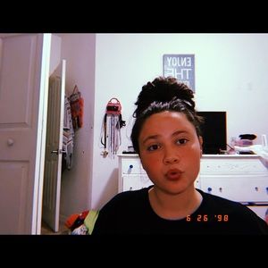 Meet your Posher, Kaley